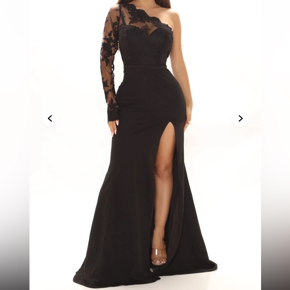 Fashion Nova Black One-Shoulder Lace Sleeve Evening Gown